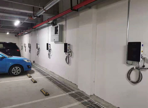 重慶7kw立柱壁掛式交流充電樁重慶萬(wàn)州區(qū)恒產(chǎn)項(xiàng)目案例(圖1)